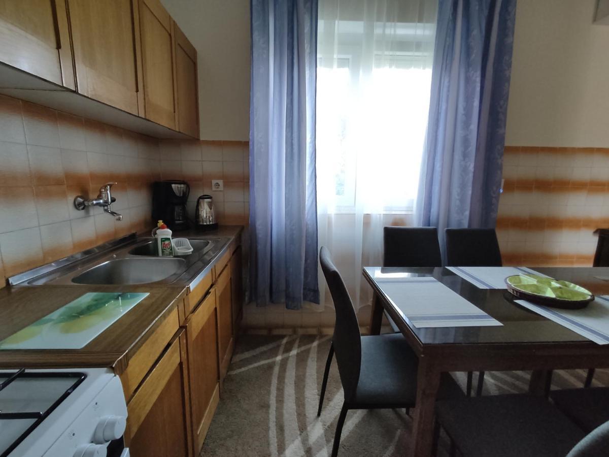 Apartment Teresa With Big Terrace Dramalj Crikvenica Esterno foto