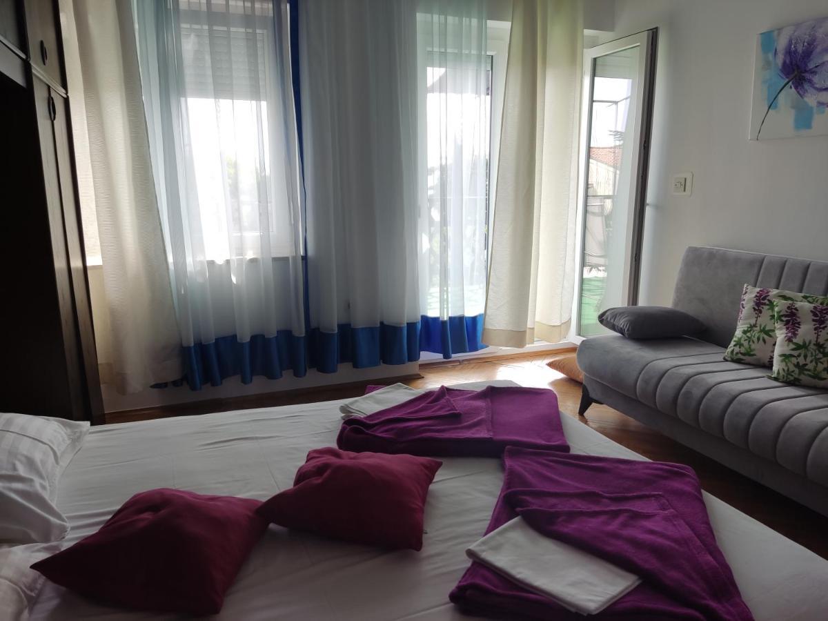 Apartment Teresa With Big Terrace Dramalj Crikvenica Esterno foto