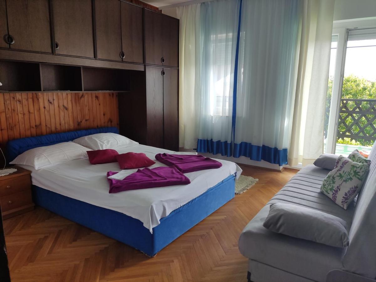 Apartment Teresa With Big Terrace Dramalj Crikvenica Esterno foto