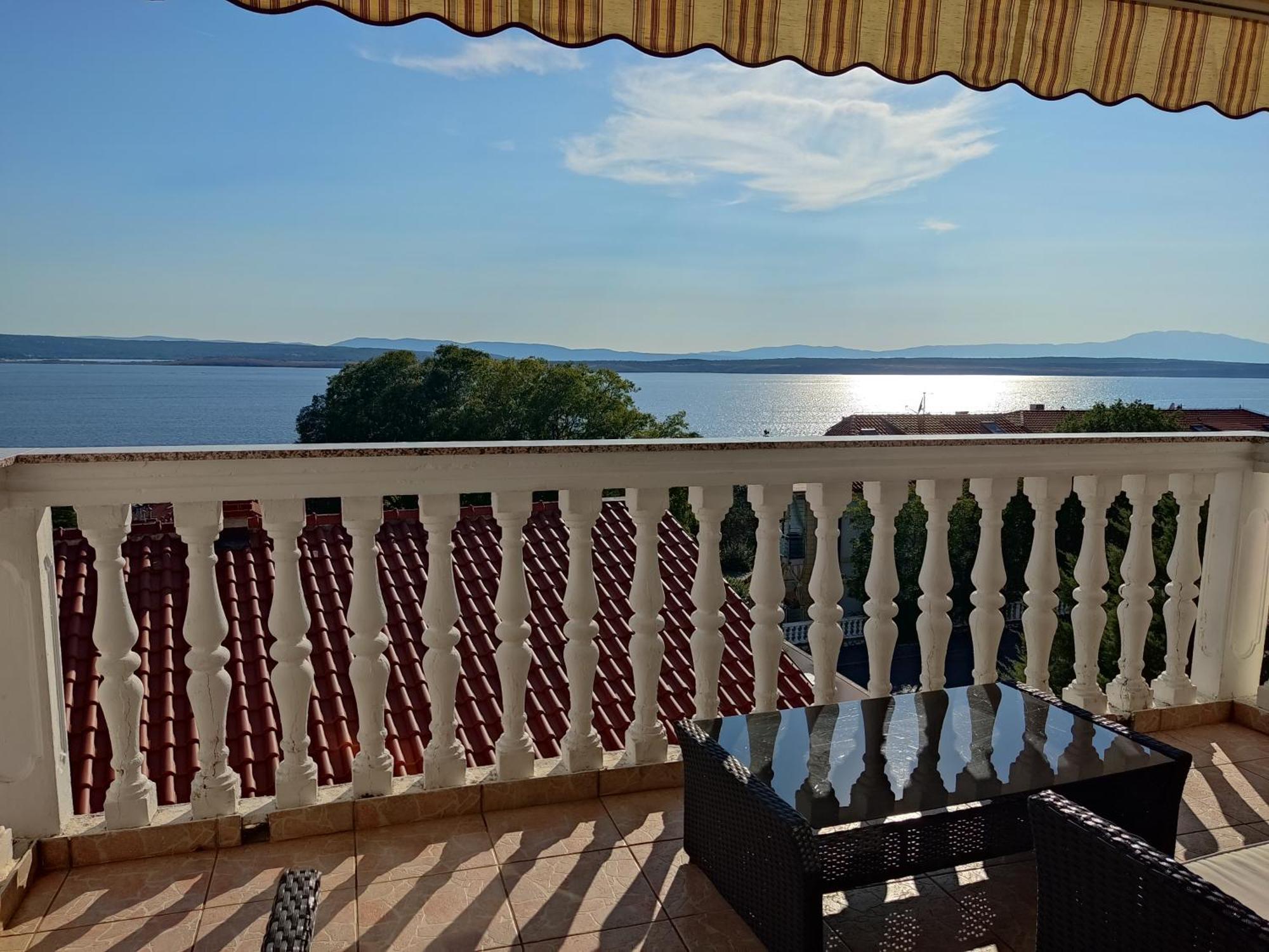 Apartment Teresa With Big Terrace Dramalj Crikvenica Esterno foto