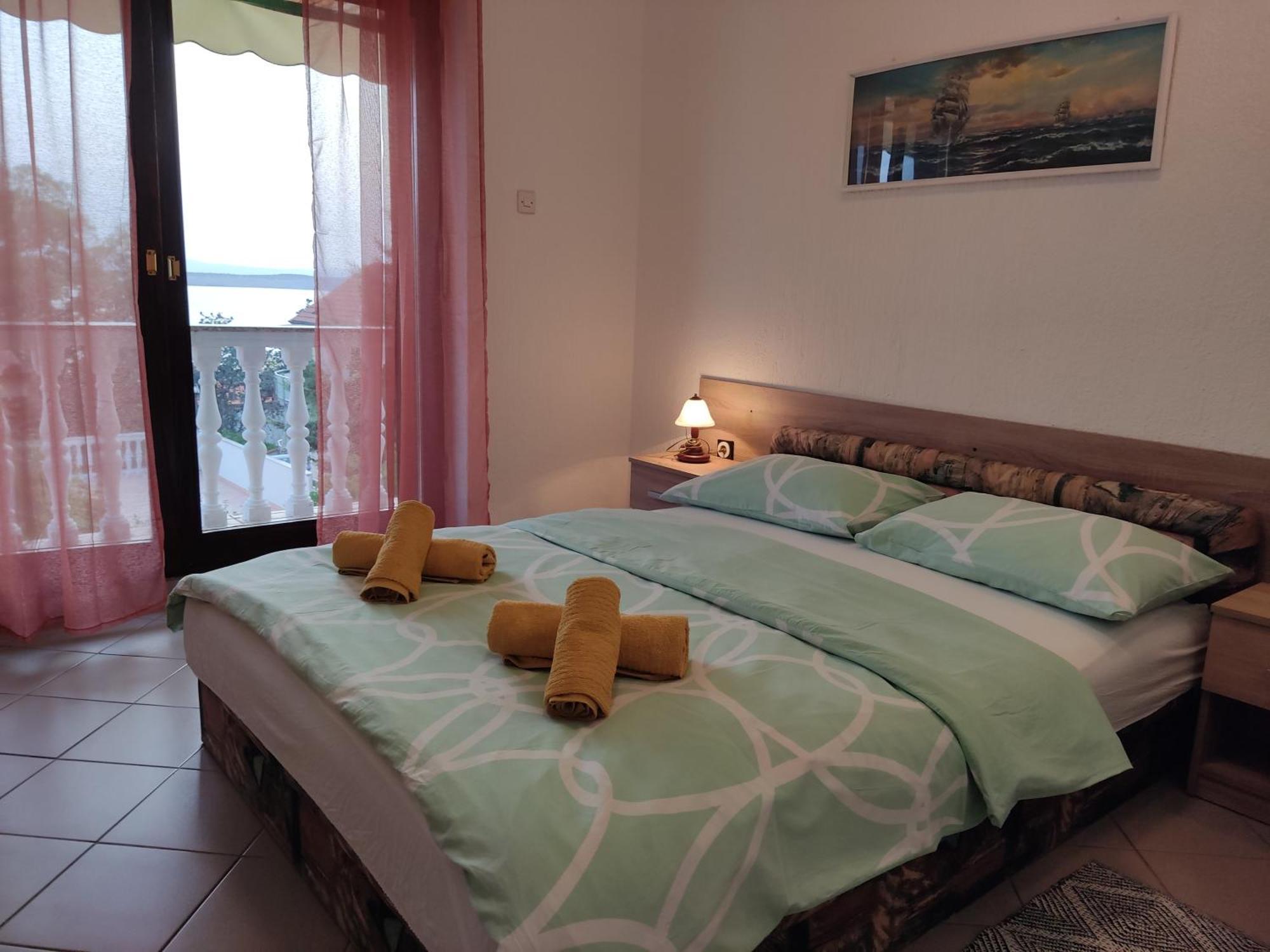 Apartment Teresa With Big Terrace Dramalj Crikvenica Esterno foto